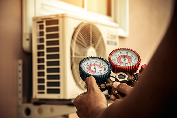 Professional Ac Installation technician working in Ramsey, MN